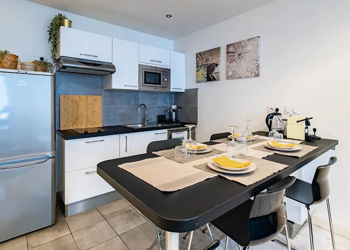 Apartament Moderne Notre-dame De *
