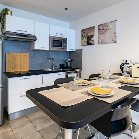 Apartment Moderne Notre-dame De *